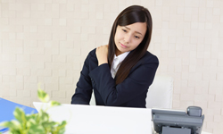 そのつらい痛みに「肩こり体操」を試してみませんか？