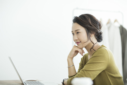 ストレートネックになってしまう原因は?