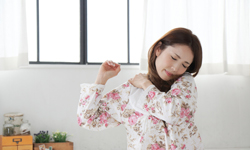 1日の疲れと肩こりを翌日に持ち越さない！ お風呂の入り方