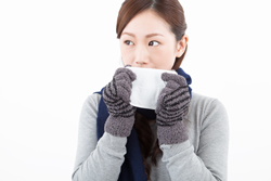 ホッカイロを貼るだけで肩こり解消になる3つの場所